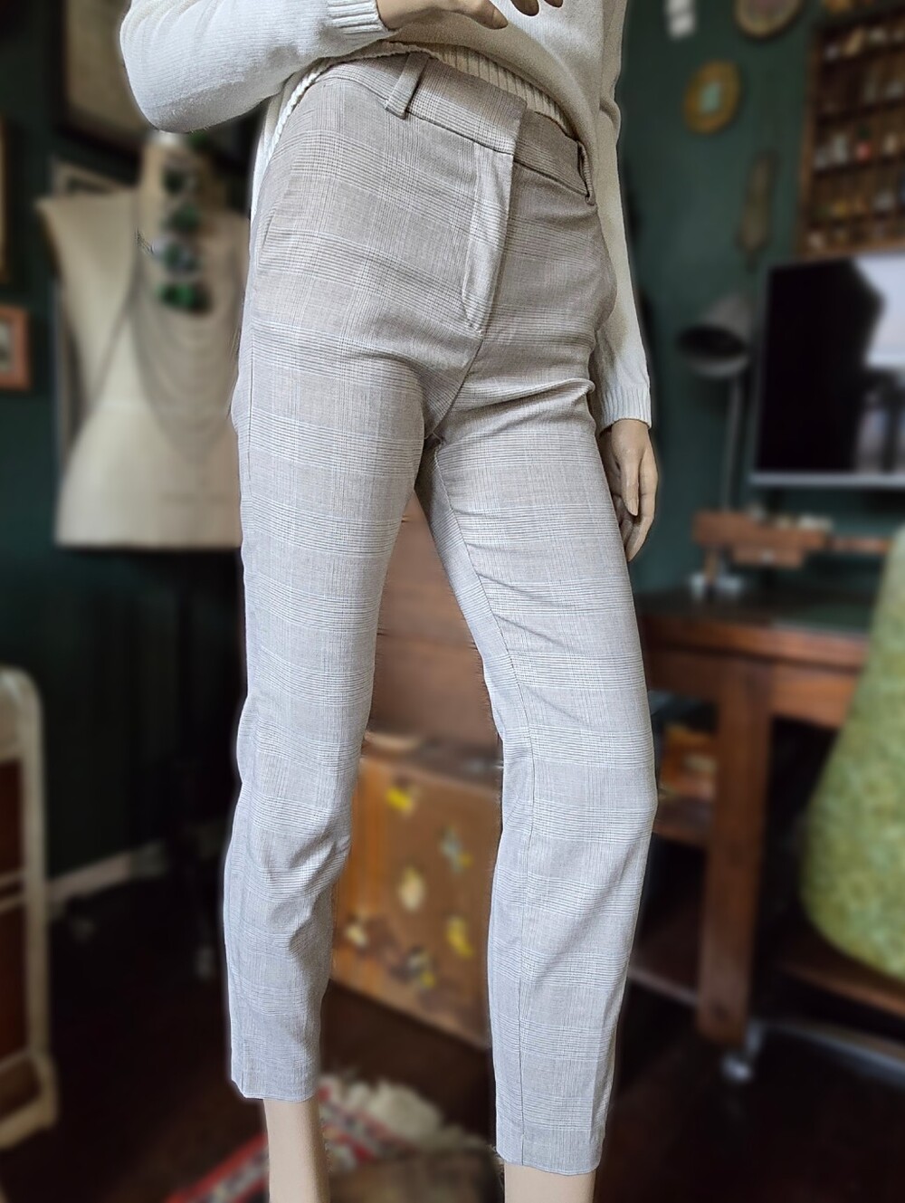 H&M Beige Plaid Ankle Dress Pants High Waist Tapered Trousers  Women's Size 2